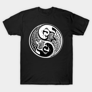 Yin Yang Wild Cat Black and White Tattoo Style T-Shirt